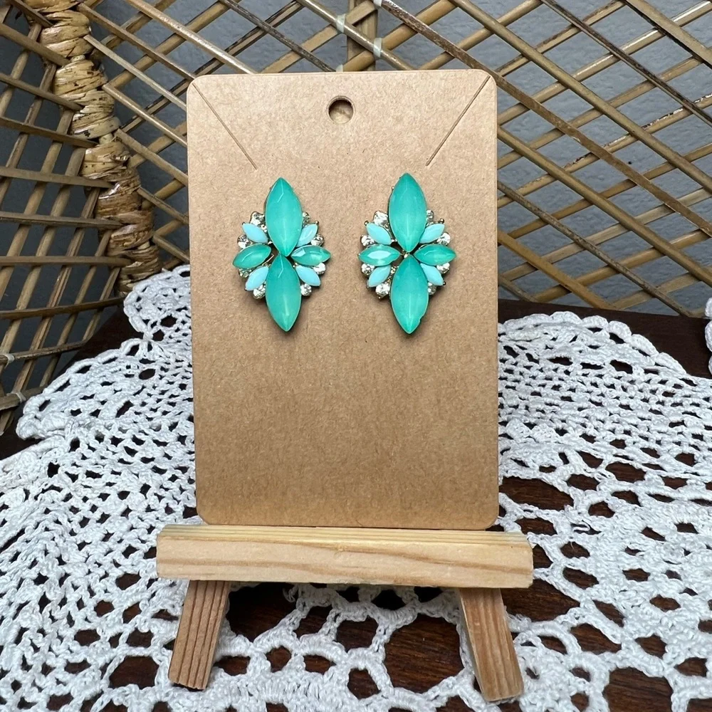Cute Rhinestone statement earrings - Picture 7 of 7